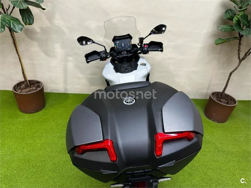 Yamaha Tracer 9 – Vista 9