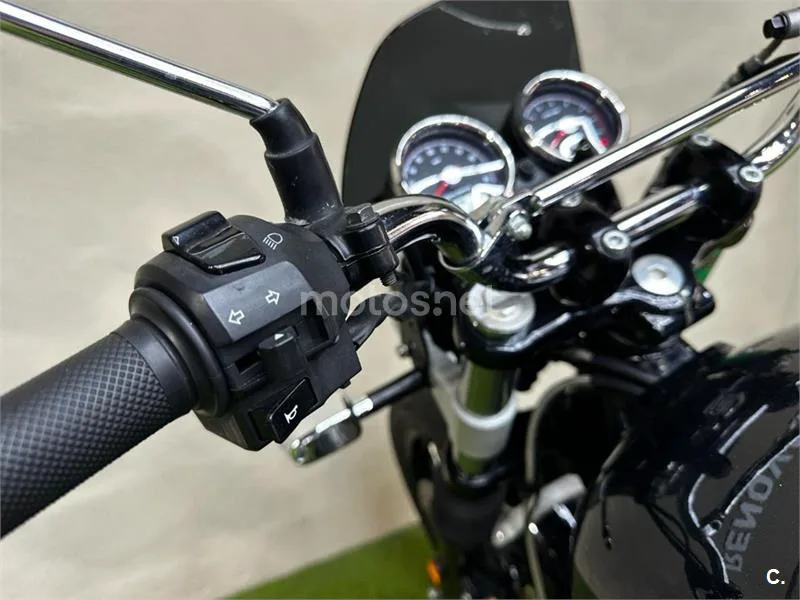 Royal Enfield Interceptor 650 – Vista 8