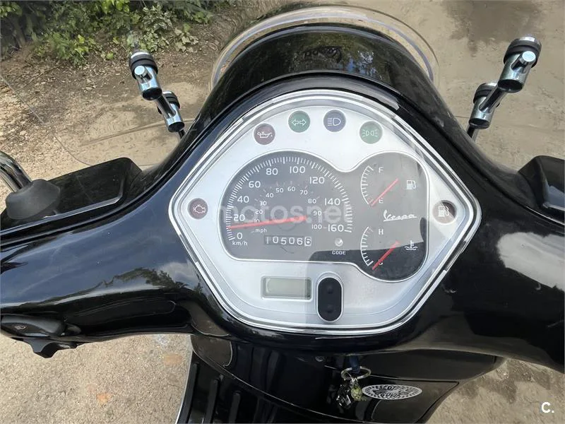 Vespa GTS Super 300 4700 € 2010 Segovia - 2
