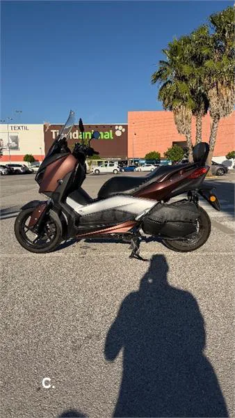 Yamaha XMAX 300 – Vista 2