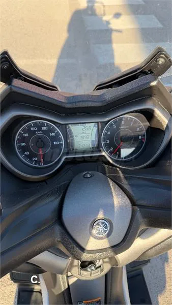 Yamaha XMAX 300 – Vista 5