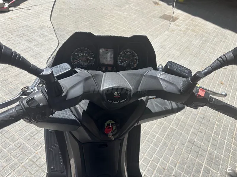 Kymco Grand Dink 125 – Vista 7