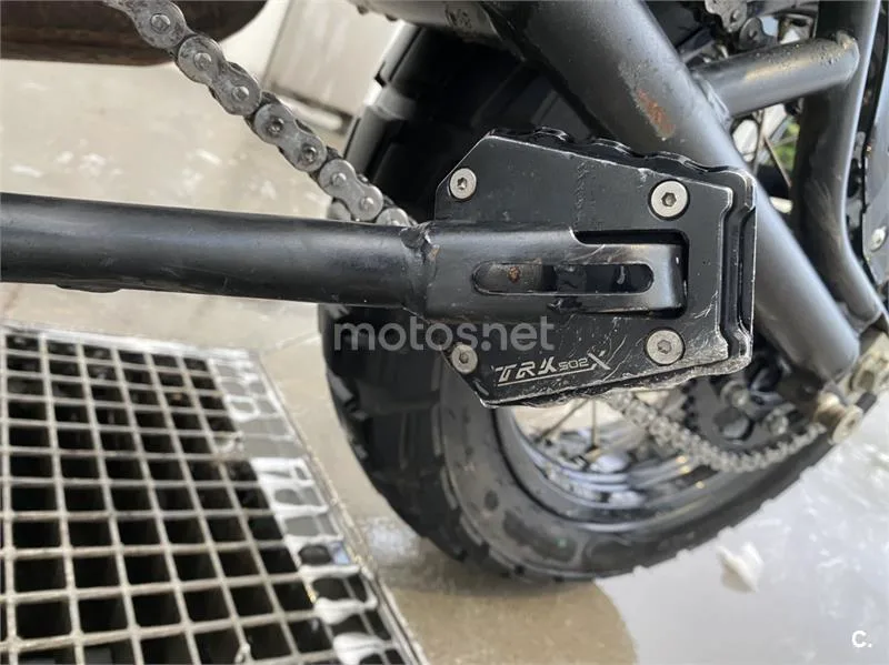 Benelli TRK 502 – Vista 10