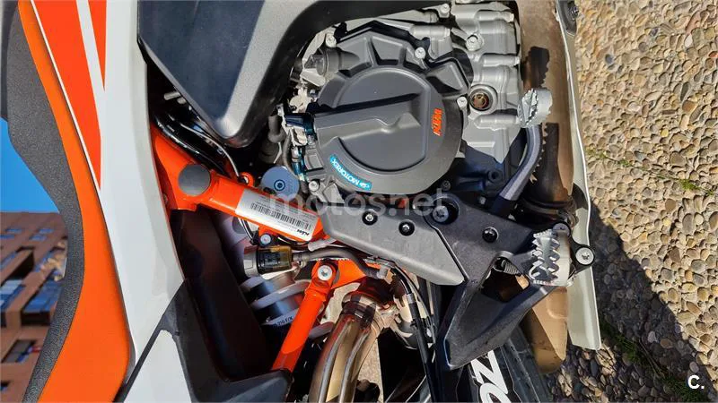 KTM 790 – Vista 3