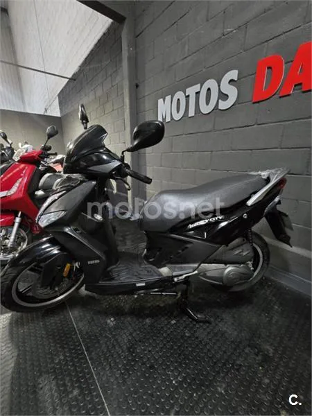 Kymco Agility City 125 – Vista 5