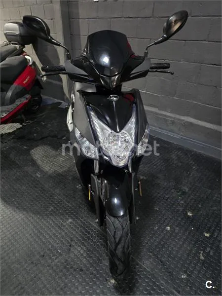Kymco Agility City 125 – Vista 9