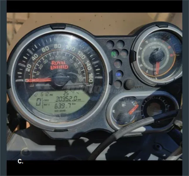 Royal Enfield Himalayan 410 – Vista 4