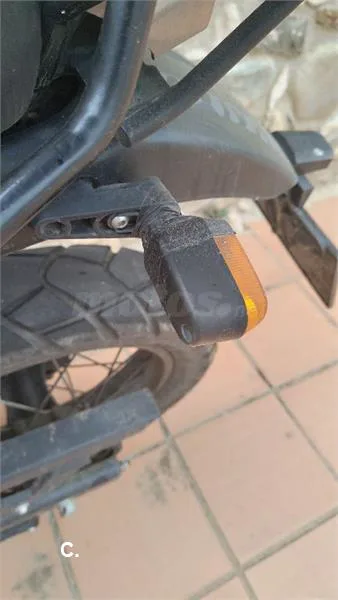 Royal Enfield Himalayan 410 – Vista 6