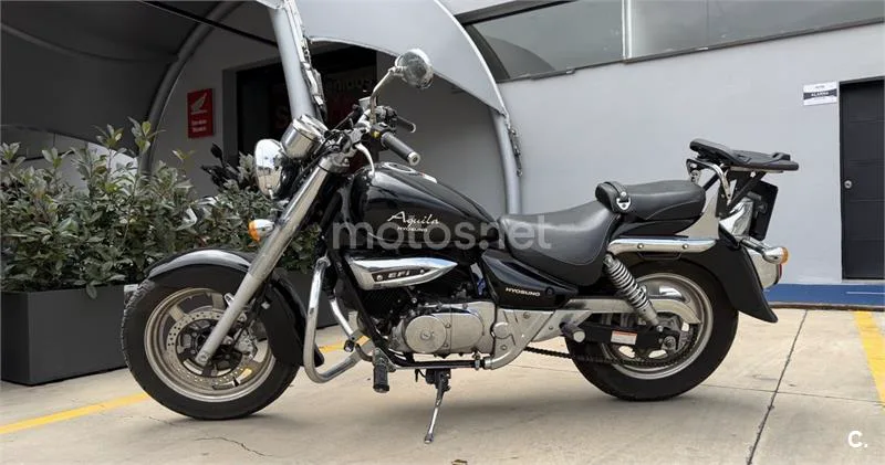 Hyosung Aquila GV 250i 1590 € 2010 Málaga - 1