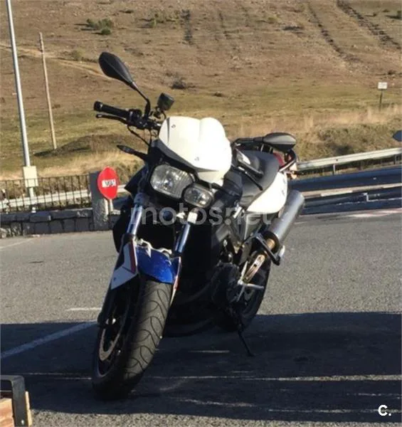 BMW F 800 R - Vista 4