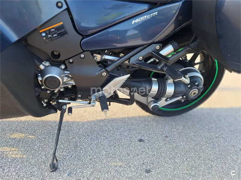 Kawasaki 1400GTR – Vista 12