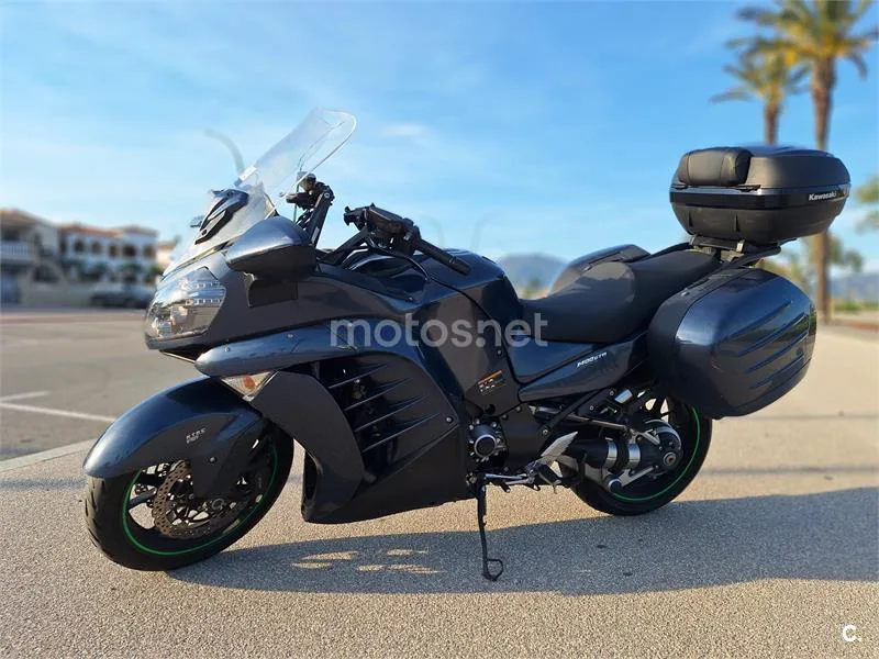 Kawasaki 1400GTR – Vista 5