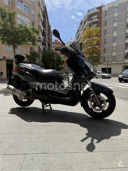 Yamaha XMAX 250 – Vista 2