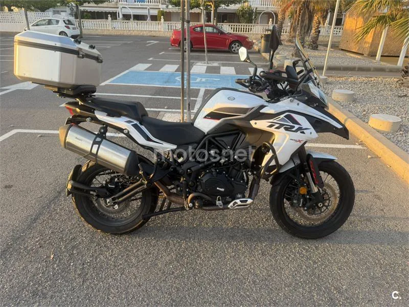Benelli TRK 502 – Vista 2