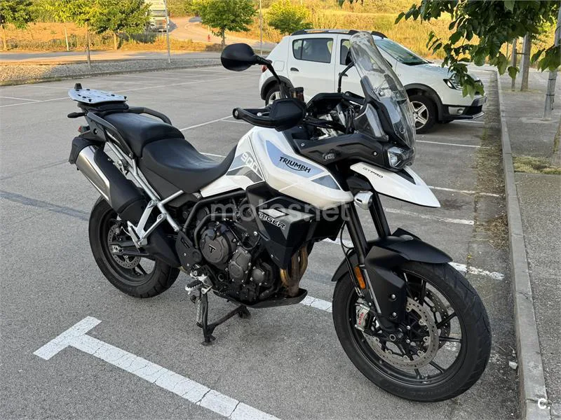 Triumph Tiger 900 – Vista 3