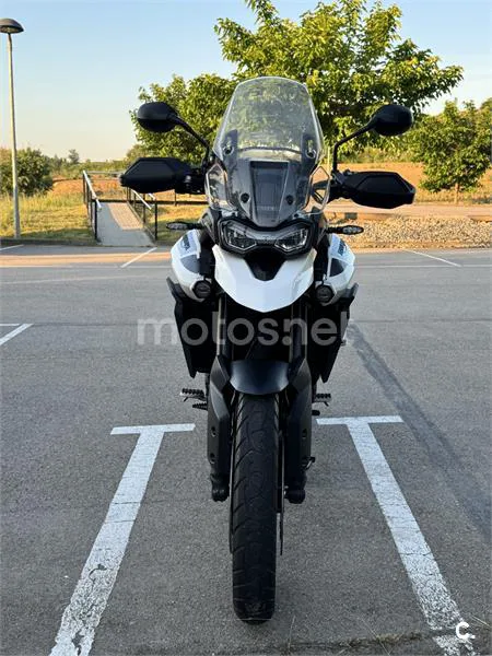 Triumph Tiger 900 – Vista 5