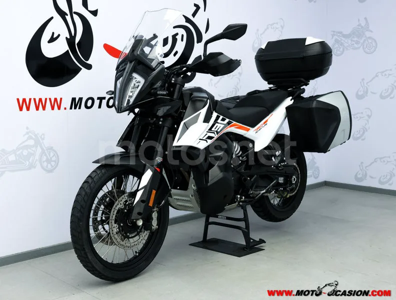 KTM 790 – Vista 8