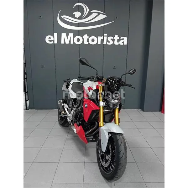 BMW F 900 R – Vista 6