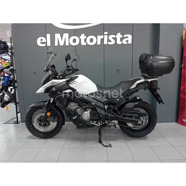 Suzuki V-Strom 650 XT – Vista 4