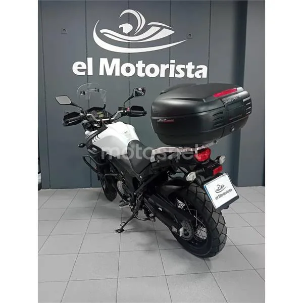 Suzuki V-Strom 650 XT – Vista 8