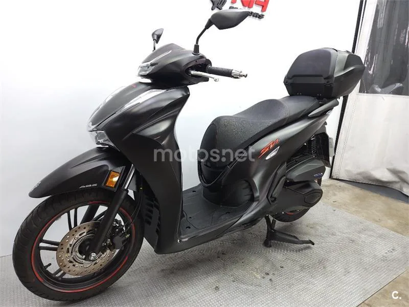 Honda SH 350i – Vista 16