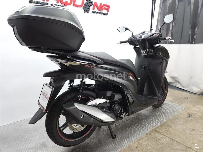 Honda SH 350i – Vista 4