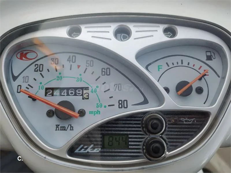 Kymco Like 50 – Vista 3