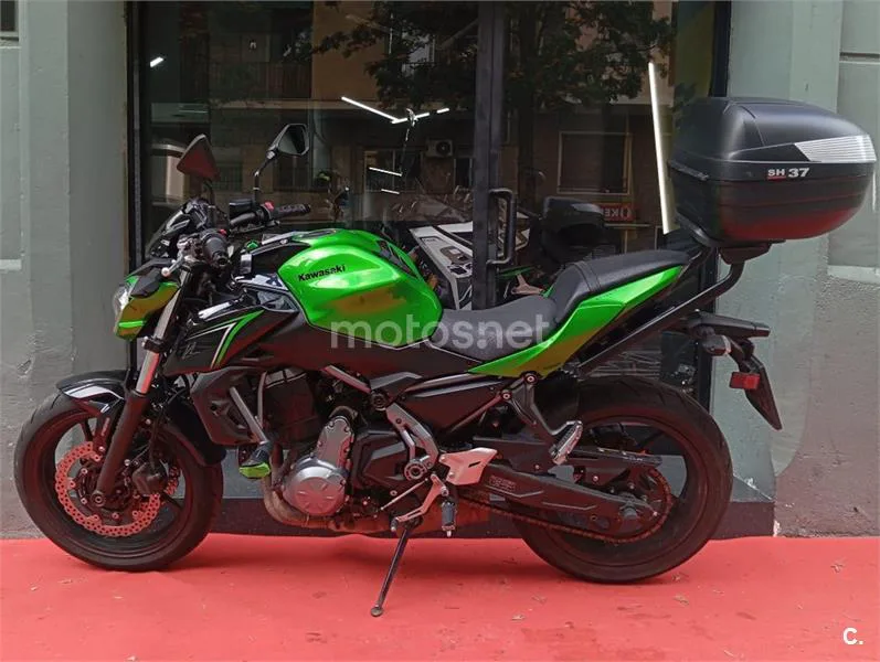 Kawasaki Z650 – Vista 4