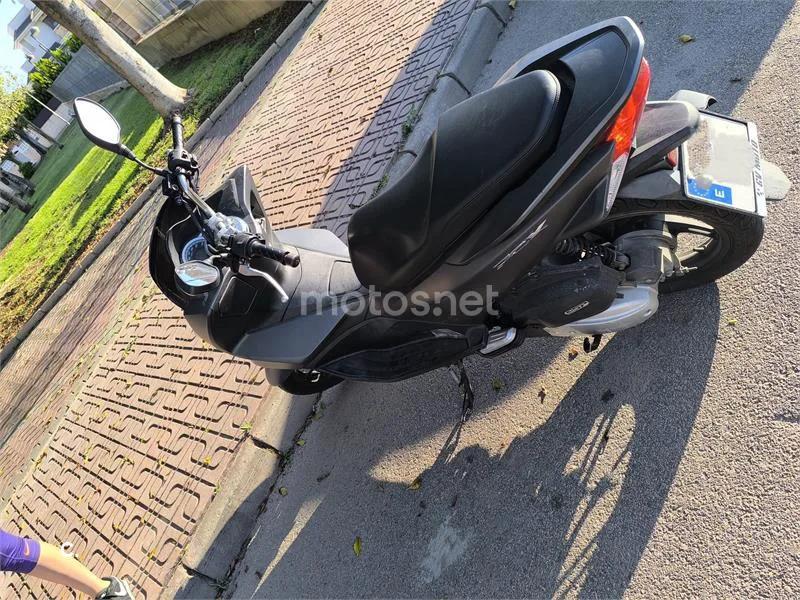 Honda PCX 125 – Vista 5
