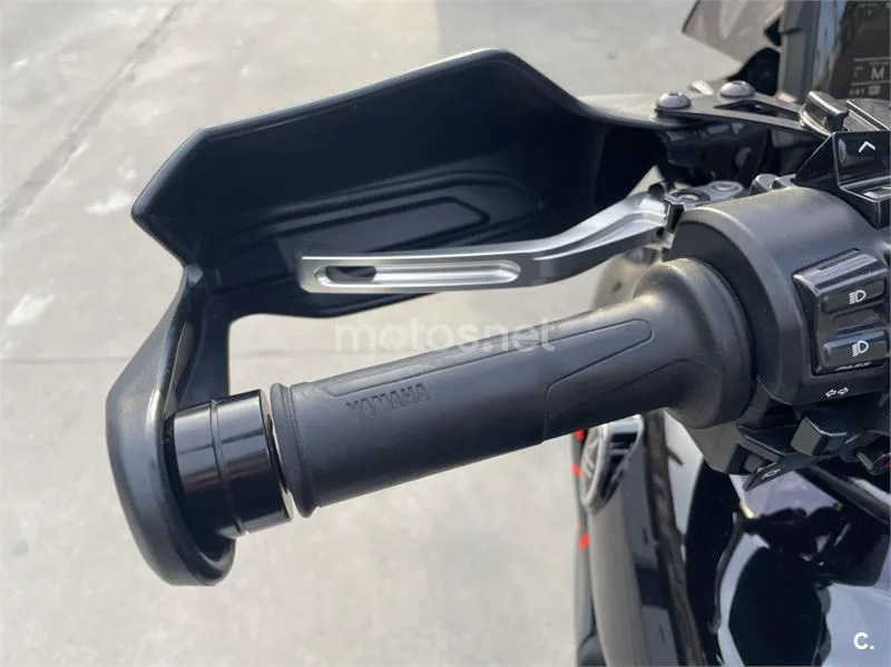 Yamaha Tracer 9 – Vista 6