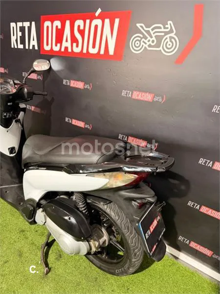 Honda SH 125i – Vista 4