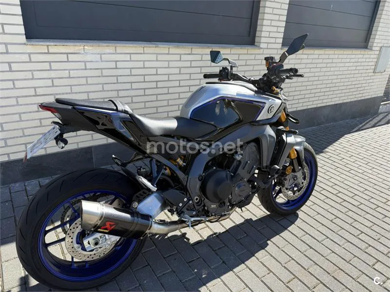 Yamaha MT-09 – Vista 2