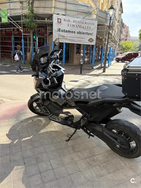 Honda X-ADV – Vista 5