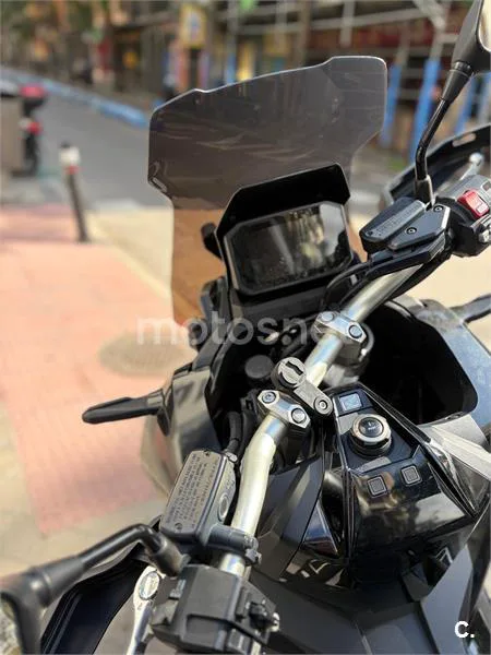 Honda X-ADV – Vista 7