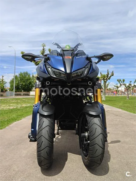 Yamaha Niken – Vista 6