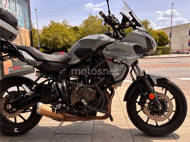 Yamaha Tracer 700 - Vista 8