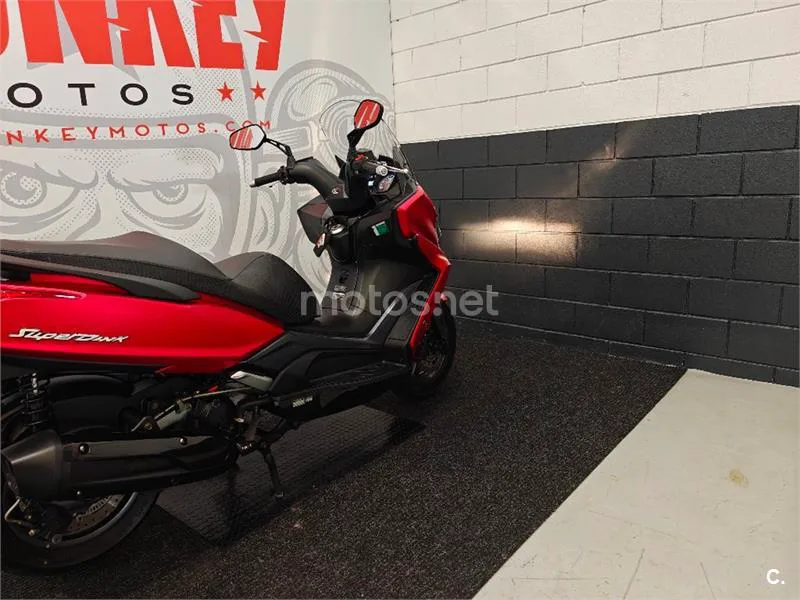 Kymco Grand Dink 125 – Vista 3