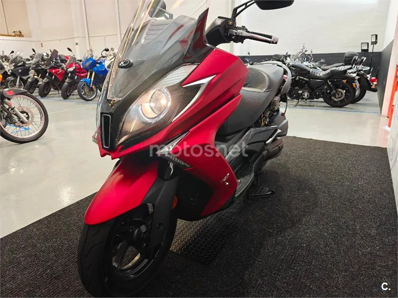 Kymco Grand Dink 125 – Vista 5