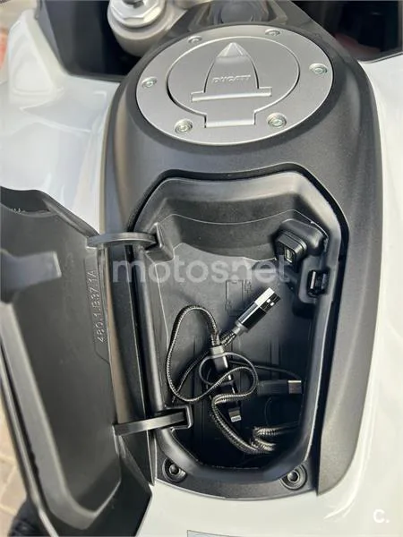 Ducati Multistrada V4 – Vista 6