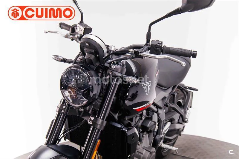 Triumph Trident 660 – Vista 22