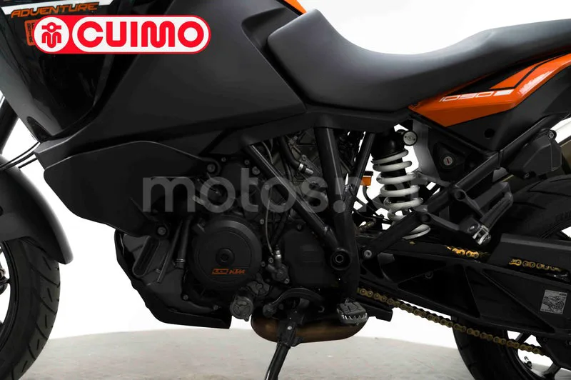 KTM 1090 Adventure - Vista 36