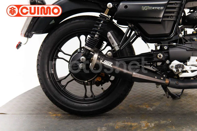Moto Guzzi V7 III – Vista 14