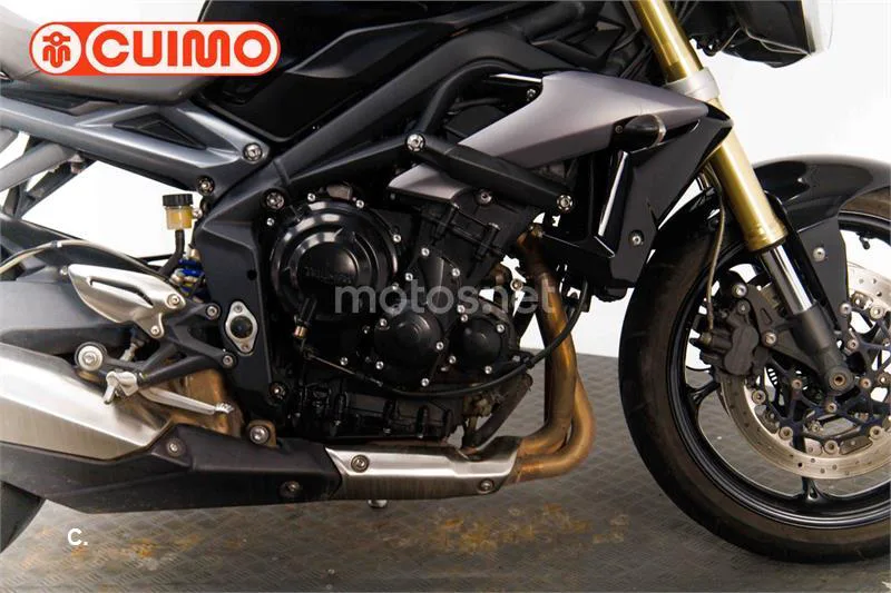 Triumph Street Triple – Vista 13