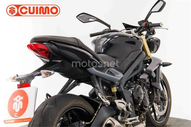 Triumph Street Triple – Vista 16