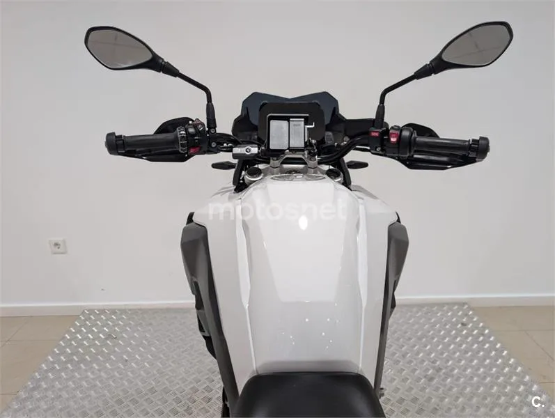 BMW F 750 GS – Vista 13