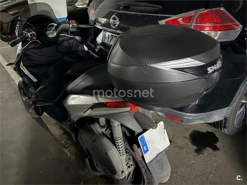 Piaggio MP3 – Vista 3