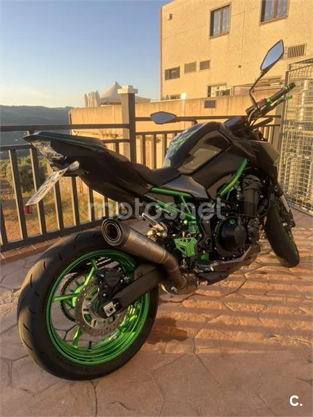 Kawasaki Z900 – Vista 3