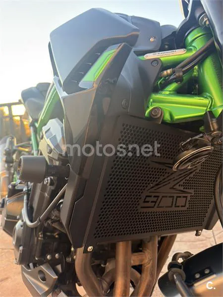 Kawasaki Z900 – Vista 5