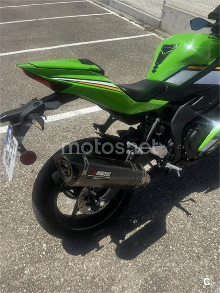 Kawasaki Ninja ZX-4RR - Vista 5