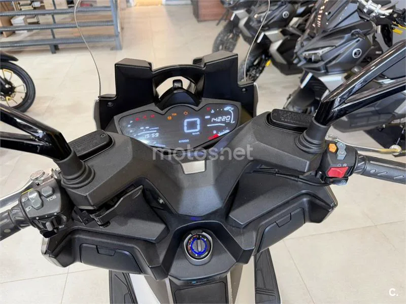 Kymco Xciting VS 400 – Vista 9